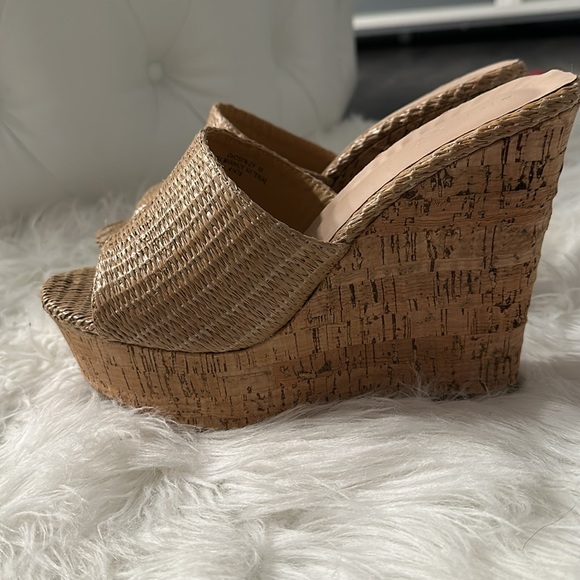 Wedges - Picture 3 of 3